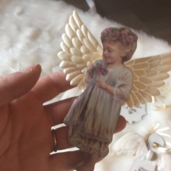 Heaven's Little Angels Christmas Ornaments - Picture 7 of 7
